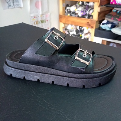 Sandalia Artículo Biker