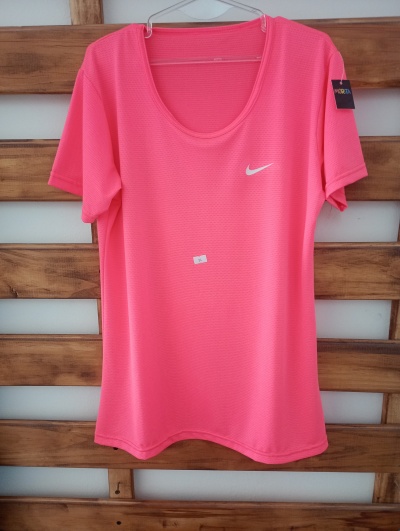 Remera Deportiva Nike Dry Fit