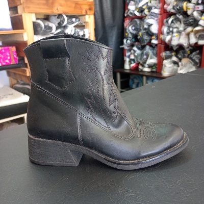 Negras - Botas Texanas Artículo Ceci