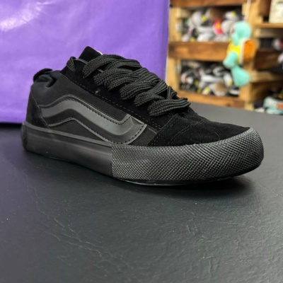 Zapatillas Vans Knu Skool