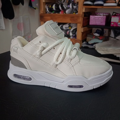 Zapatillas 47 Street Thrash