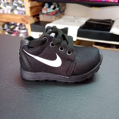 Zapatillas Nike Mam Bebé