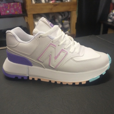 Blancas - Zapatillas New Balance 574 Legacy