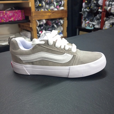 Zapatillas Vans Knu Skool