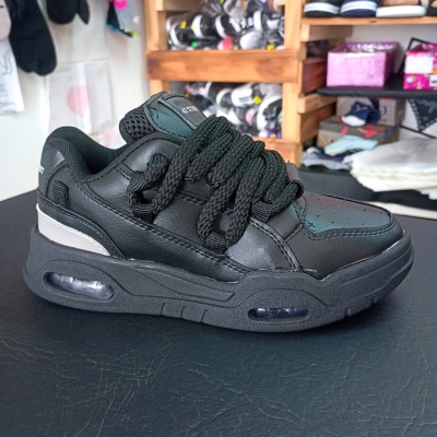 Negras - Zapatillas 47 Street Thrash