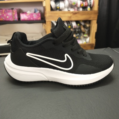 Zapatillas Nike Revolution 8