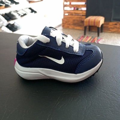 Zapatillas Nike Revolution 8 Bebé