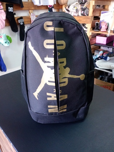 Negro / Dorado - Mochila Jordan Split